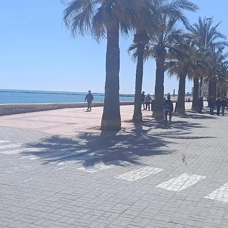 In Sunrise Campello アパート エル・カンページョ